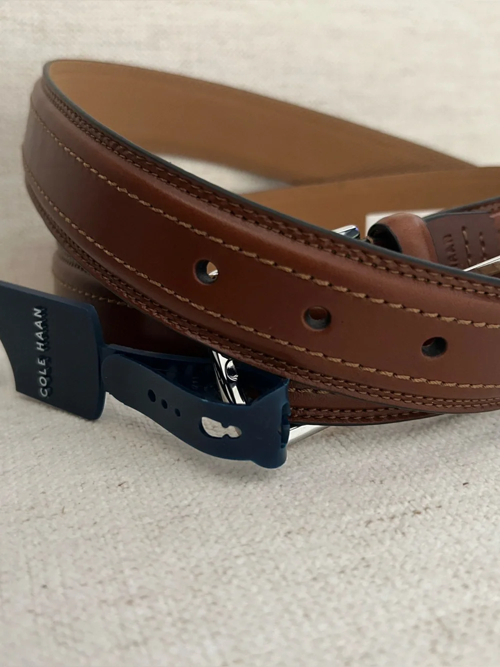 Cole Haan mens Stitched Leather Dress Belt Tan, size 44, NWT